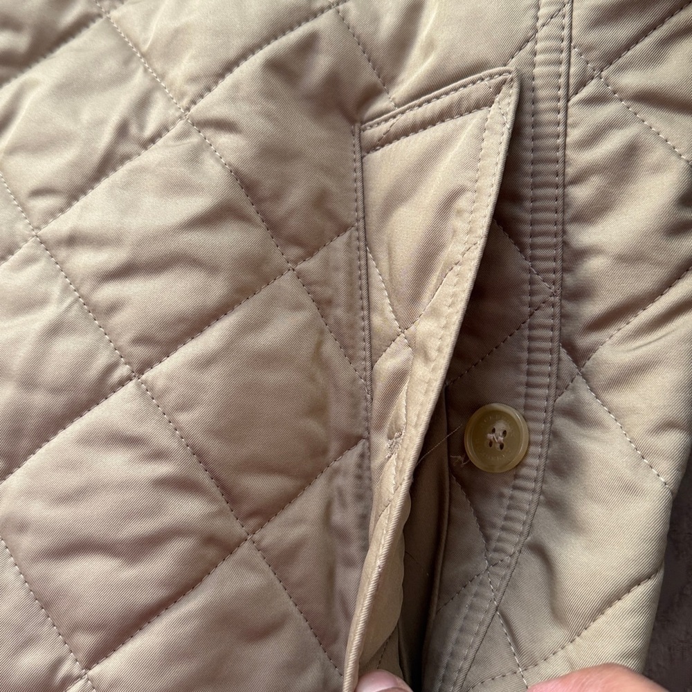 Burberry Tan Quilted Plaid Jacket Size Medium - Picture 7 of 11